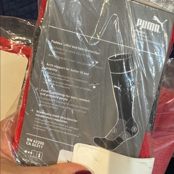 SZ 3 Puma Men's football sucks kneehigh - Picture 4 of 4